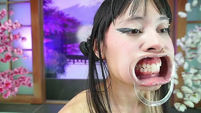 miss  maria online show from 03-06-25, 09:09