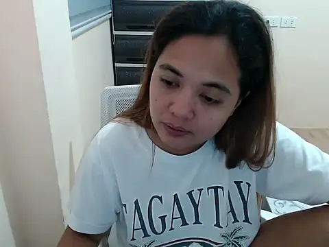 Snapshot of xTheLastVIRGINx chatting on 03-07-26, 02:58 xTheLastVIRGINx online show from 03-07-26, 02:58