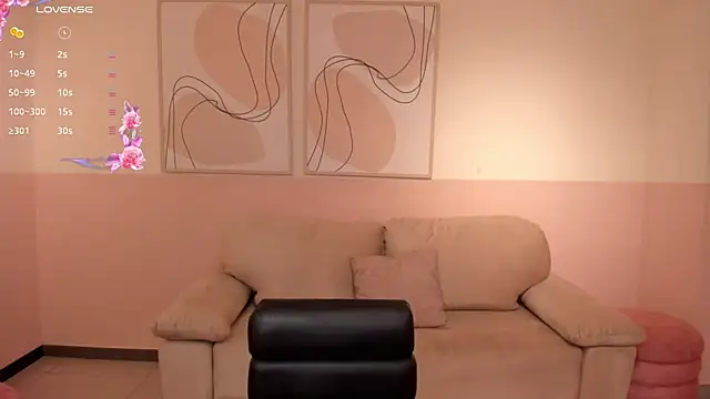 JuanitaClay online show from 01-10-25, 11:54