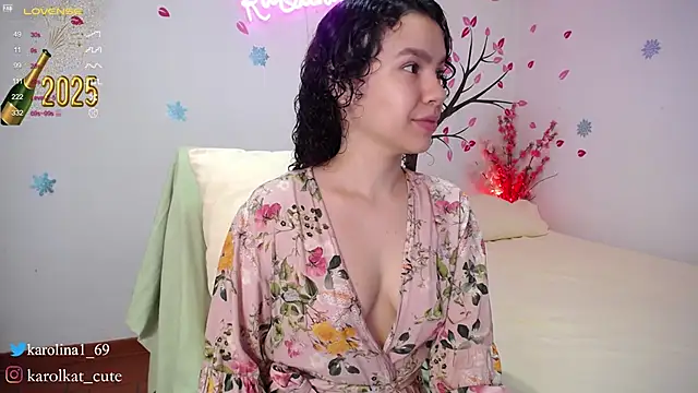 Karolina 1 online show from 01-09-25, 01:35