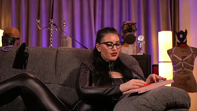 kelly kent online show from 01-18-25, 01:08