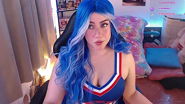 Emmy Ruiz online show from 04-10-26, 02:06