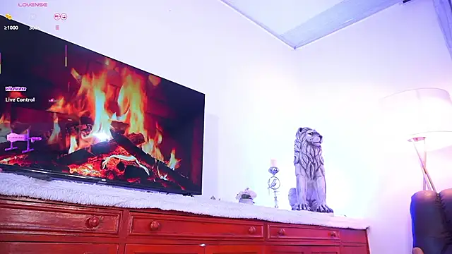 lara giraldo online show from 02-04-26, 11:42