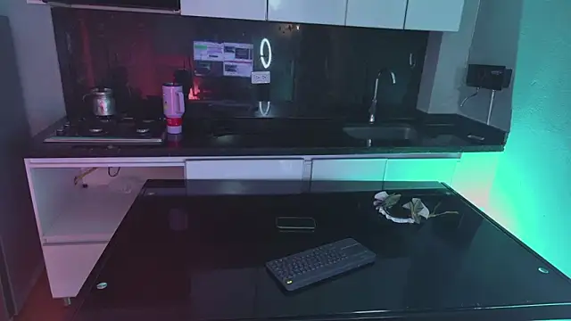 Scarlett collins02 online show from 01-13-25, 07:32