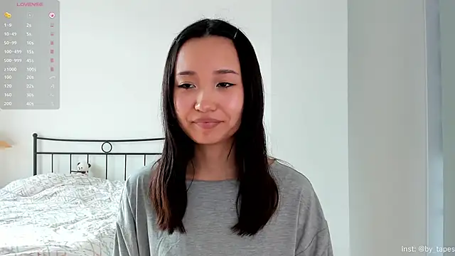 julias tapes online show from 02-07-25, 09:16