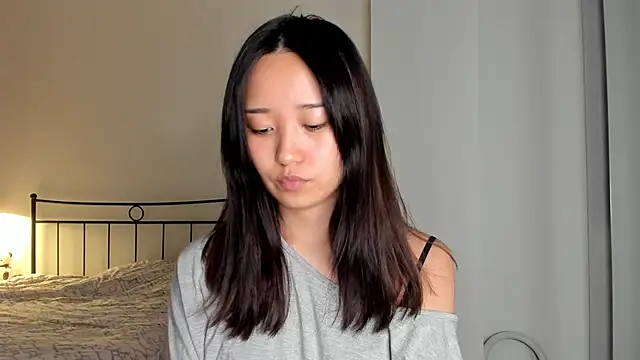 julias tapes online show from 02-11-25, 09:14