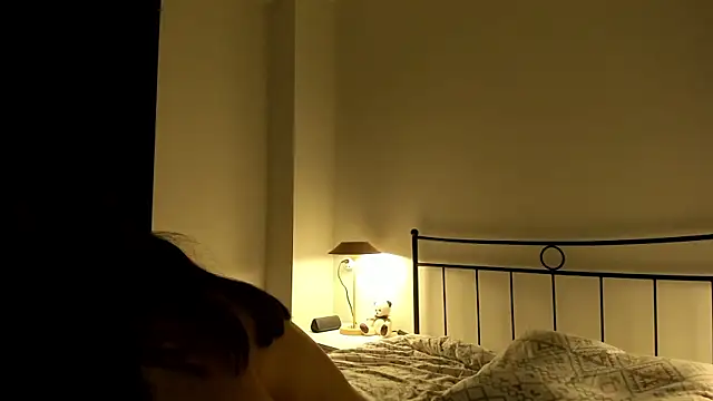 julias tapes online show from 02-12-25, 12:16