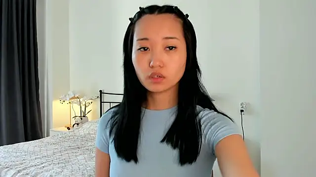 julias tapes online show from 03-17-25, 05:56