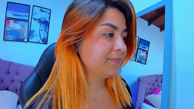 Snapshot of Gretta_Queen chatting on 02-07-25, 01:25 Gretta Queen online show from 02-07-25, 01:25