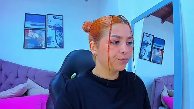 Snapshot of Gretta_Queen chatting on 03-02-25, 04:10 Gretta Queen online show from 03-02-25, 04:10