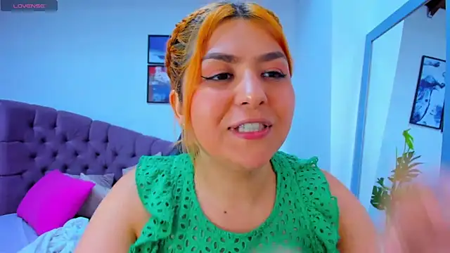 Snapshot of Gretta_Queen chatting on 03-21-25, 07:35 Gretta Queen online show from 03-21-25, 07:35