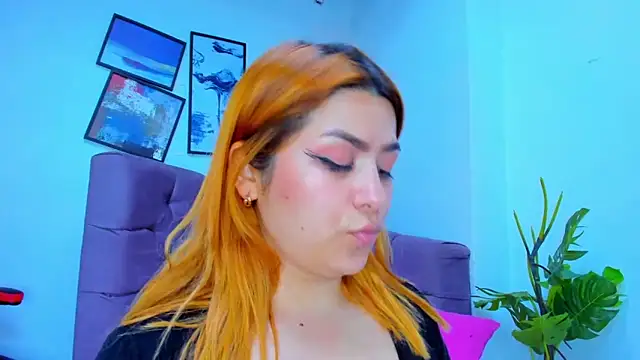 Snapshot of Gretta_Queen chatting on 09-25-25, 05:49 Gretta Queen online show from 09-25-25, 05:49