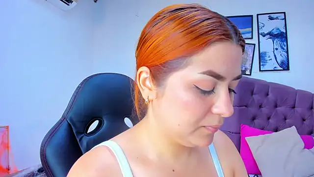 Snapshot of Gretta_Queen chatting on 10-23-25, 05:55 Gretta Queen online show from 10-23-25, 05:55