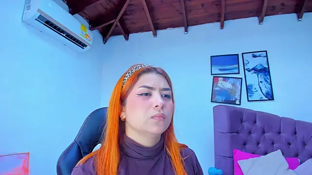 Snapshot of Gretta_Queen chatting on 10-24-25, 05:31 Gretta Queen online show from 10-24-25, 05:31