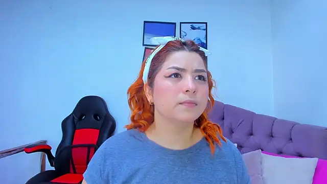 Snapshot of Gretta_Queen chatting on 10-29-25, 05:04 Gretta Queen online show from 10-29-25, 05:04