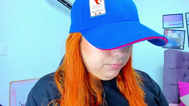 Snapshot of Gretta_Queen chatting on 11-25-25, 07:25 Gretta Queen online show from 11-25-25, 07:25