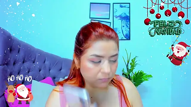 Gretta Queen online show from 12-21-25, 05:31