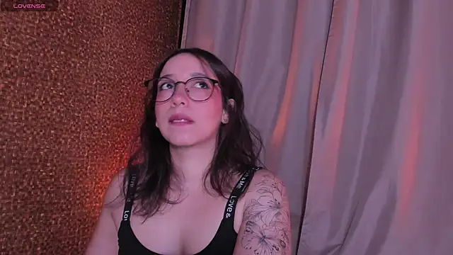 Apartment28 online show from 05-23-26, 02:06
