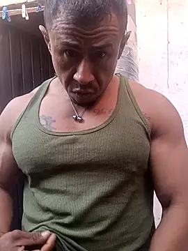 Snapshot of ivandignity chatting on 10-28-25, 10:34 ivandignity online show from 10-28-25, 10:34