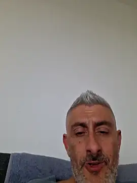 Snapshot of cuci45 chatting on 10-05-25, 09:29 cuci45 online show from 10-05-25, 09:29