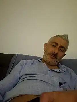 Snapshot of cuci45 chatting on 10-10-25, 11:59 cuci45 online show from 10-10-25, 11:59