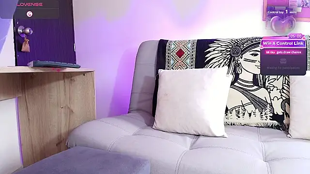 Snapshot of anastasia_gray2 chatting on 03-17-26, 04:32 anastasia gray2 online show from 03-17-26, 04:32