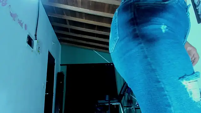 Snapshot of ink_demonxxx chatting on 02-14-25, 12:19 ink demonxxx online show from 02-14-25, 12:19