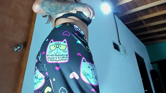 Snapshot of ink_demonxxx chatting on 03-05-25, 06:33 ink demonxxx online show from 03-05-25, 06:33