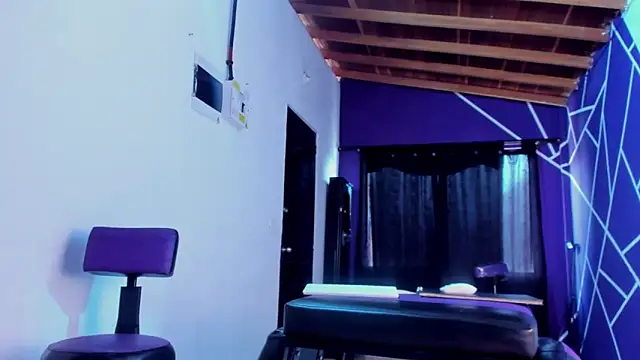 Snapshot of ink_demonxxx chatting on 10-06-25, 07:11 ink demonxxx online show from 10-06-25, 07:11