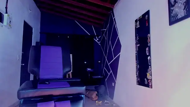 Snapshot of ink_demonxxx chatting on 11-05-25, 02:11 ink demonxxx online show from 11-05-25, 02:11