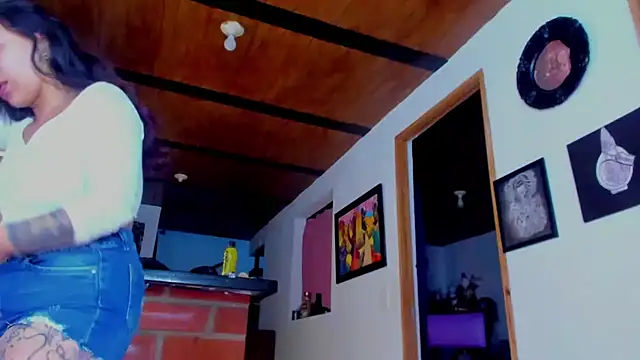 Snapshot of ink_demonxxx chatting on 11-23-25, 10:42 ink demonxxx online show from 11-23-25, 10:42