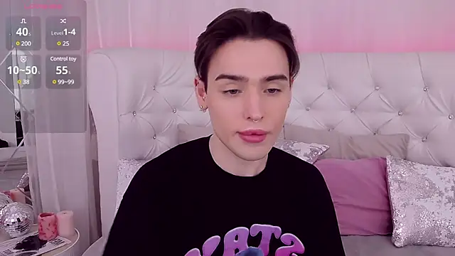 RobbyCharming online show from 01-15-25, 07:44