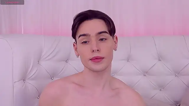 RobbyCharming online show from 02-04-25, 04:48