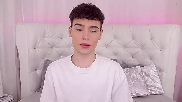 RobbyCharming online show from 09-12-25, 03:50