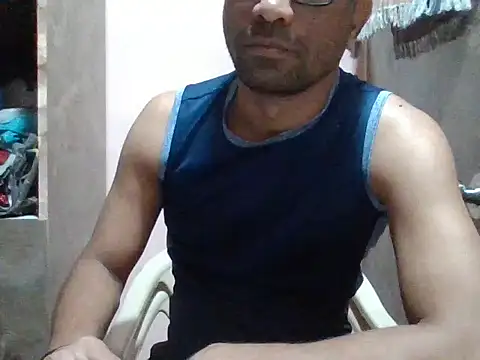 Snapshot of sexx4 chatting on 10-19-25, 07:47 sexx4 online show from 10-19-25, 07:47