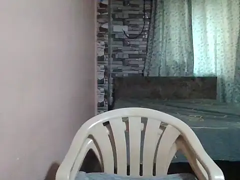 Snapshot of sexx4 chatting on 11-17-25, 06:30 sexx4 online show from 11-17-25, 06:30