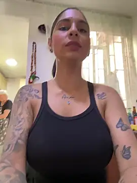 Snapshot of charlotte_stevenss_ chatting on 01-22-25, 05:28 charlotte stevenss online show from 01-22-25, 05:28