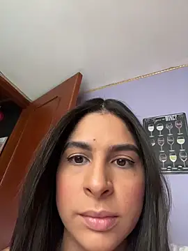 Snapshot of charlotte_stevenss_ chatting on 10-03-25, 02:03 charlotte stevenss online show from 10-03-25, 02:03