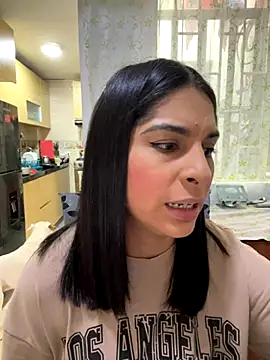 Snapshot of charlotte_stevenss_ chatting on 10-25-25, 02:35 charlotte stevenss online show from 10-25-25, 02:35