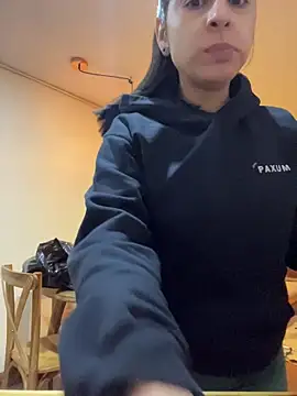 Snapshot of charlotte_stevenss_ chatting on 11-16-25, 03:12 charlotte stevenss online show from 11-16-25, 03:12