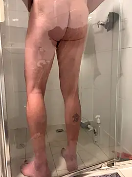 OSIRlS online show from 09-26-25, 11:47