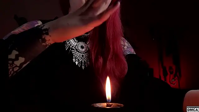 Snapshot of Amanita__Pantherina chatting on 12-17-25, 01:06 Amanita Pantherina online show from 12-17-25, 01:06