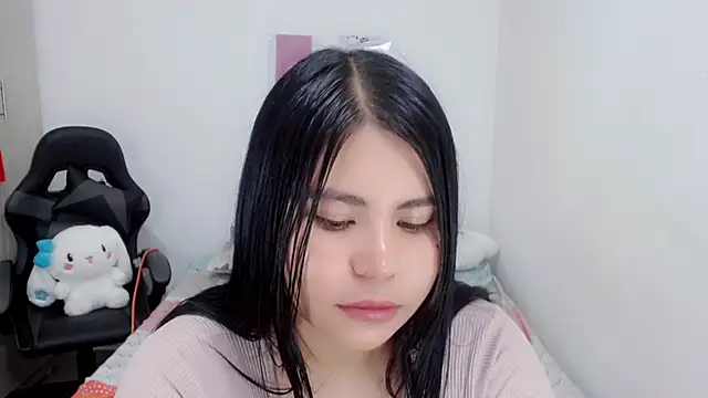 Youlittlepervertt  online show from 02-25-25, 01:52