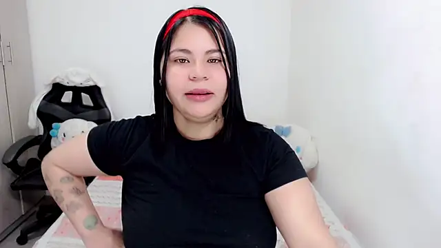 Youlittlepervertt  online show from 09-13-25, 07:46