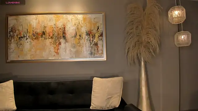 MariamRivera  online show from 02-20-25, 09:55