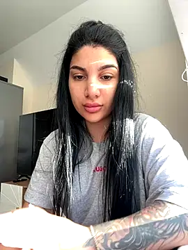 Samira30 online show from 11-13-25, 09:52