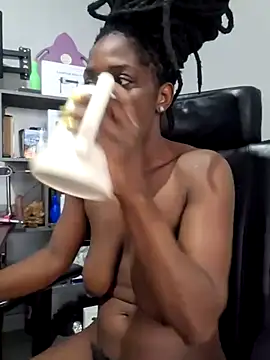 Shaniko89 online show from 03-16-25, 05:58