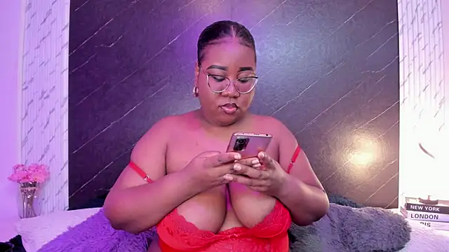 Snapshot of Darnellqueen chatting on 10-09-25, 03:59 Darnellqueen online show from 10-09-25, 03:59