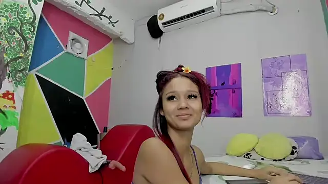 Snapshot of MarianaManzur chatting on 01-23-25, 01:45 MarianaManzur online show from 01-23-25, 01:45