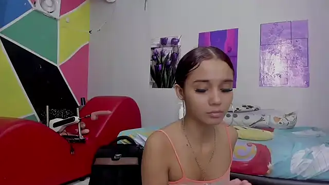 Snapshot of MarianaManzur chatting on 01-27-25, 02:46 MarianaManzur online show from 01-27-25, 02:46